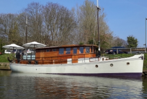 cropped-boat